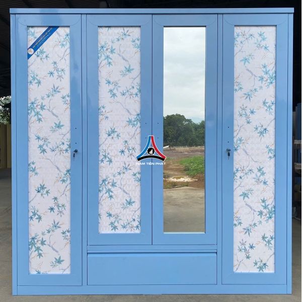 Tủ quần áo 4 cánh thường có hộc kéo 