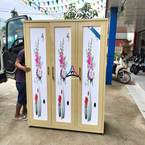 Tủ quần áo 3 cánh 3D không gương 